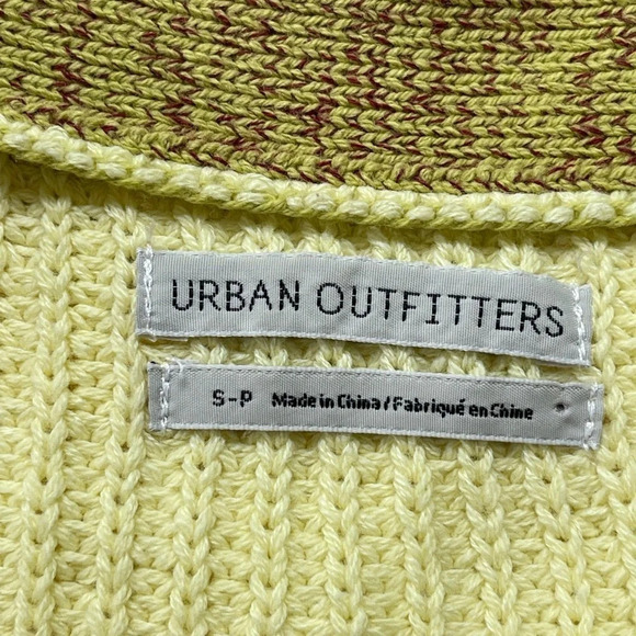 Urban Outfitters Button Up Crop long sleeve sweater vibrant boho oversized SZ S - Picture 2 of 9